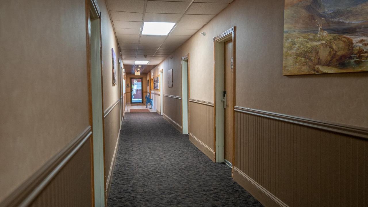 Miles City Hotel ภายนอก รูปภาพ