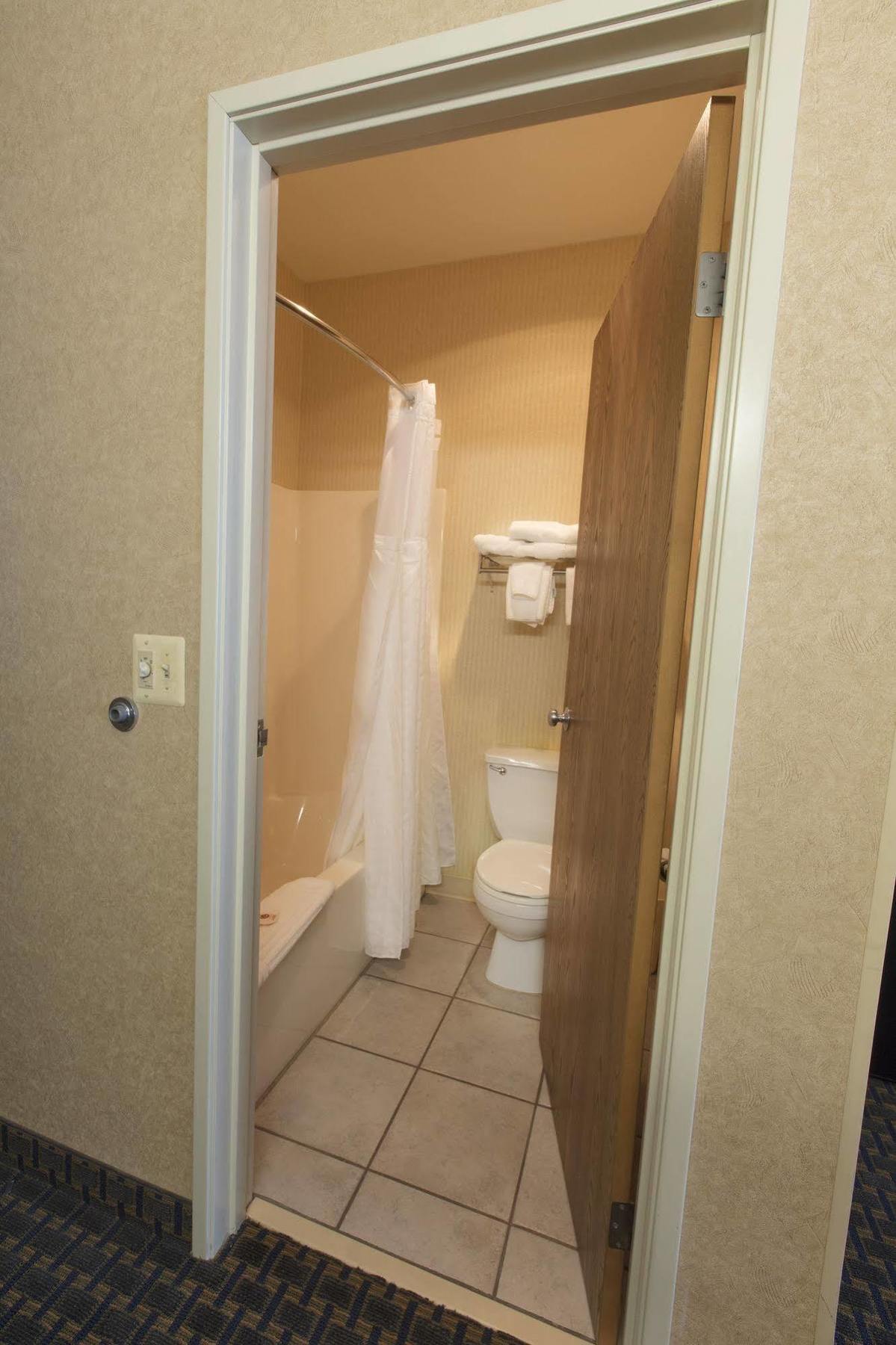 Miles City Hotel ภายนอก รูปภาพ